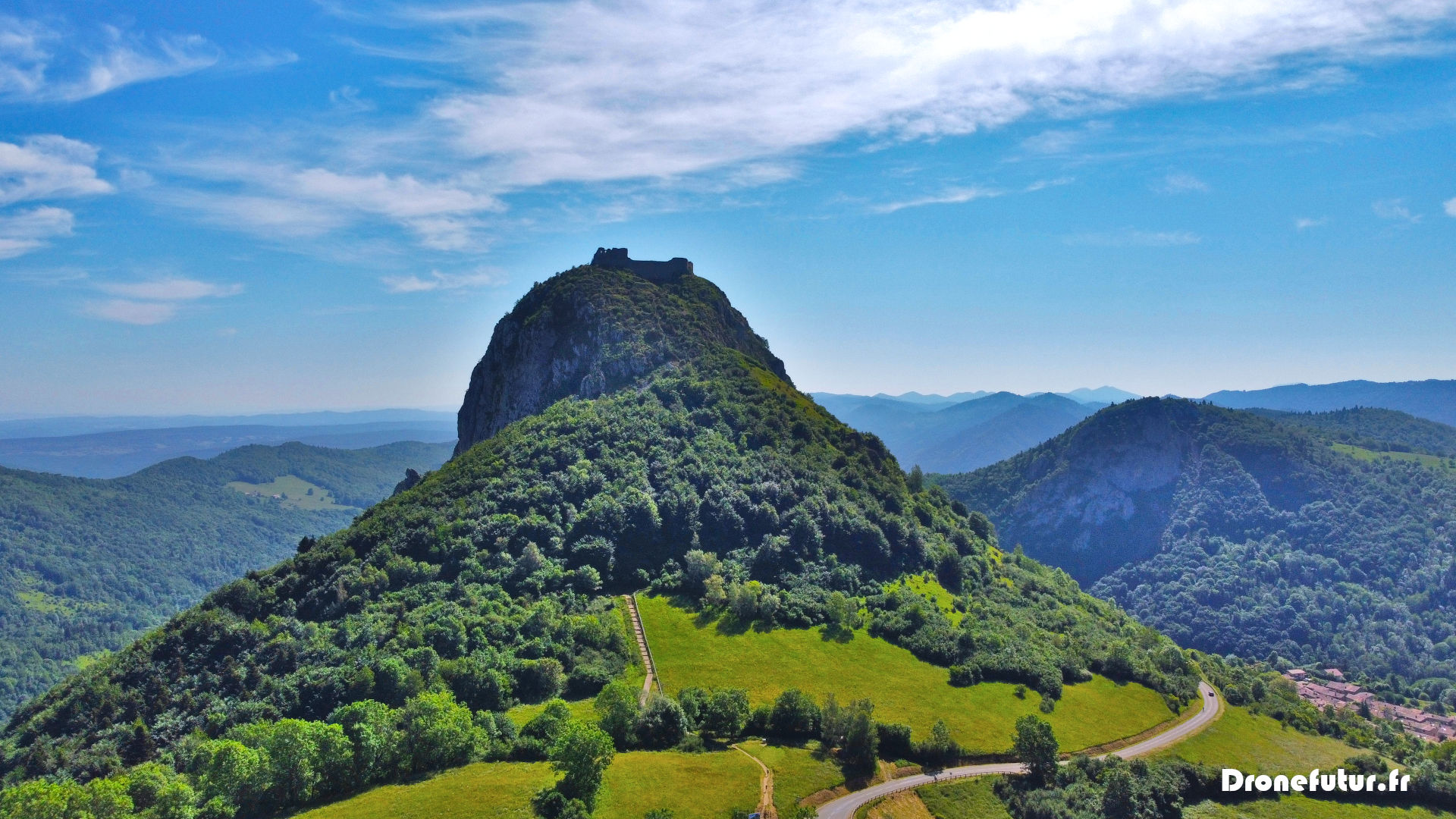 montsegur-vue-aerienne-drone